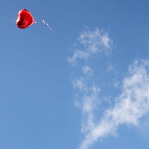 photo of heart shaped balloon
